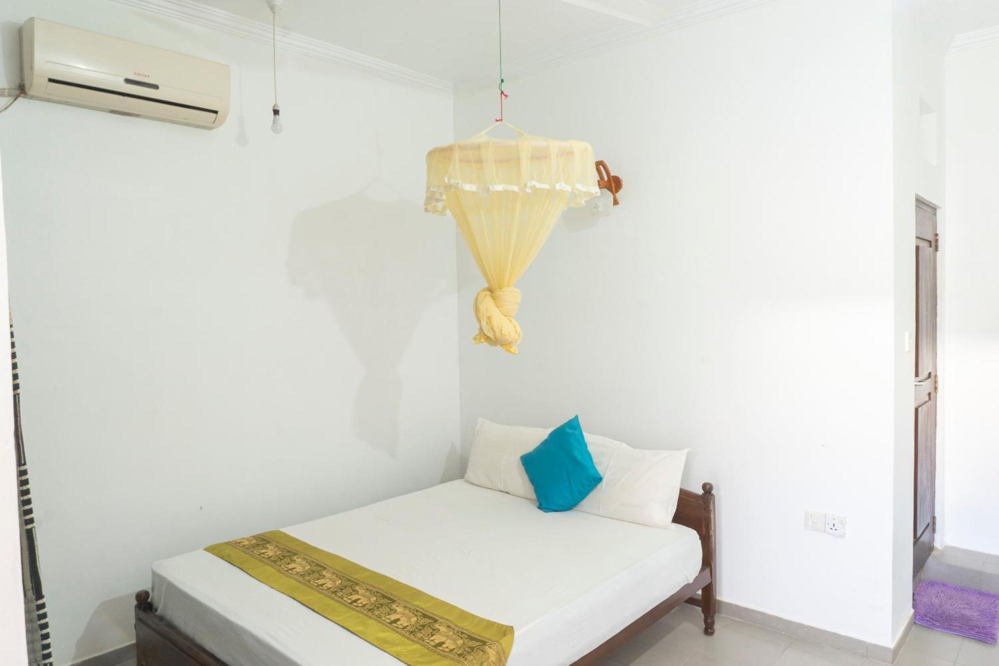 Blumarine Guest House Negombo Bagian luar foto