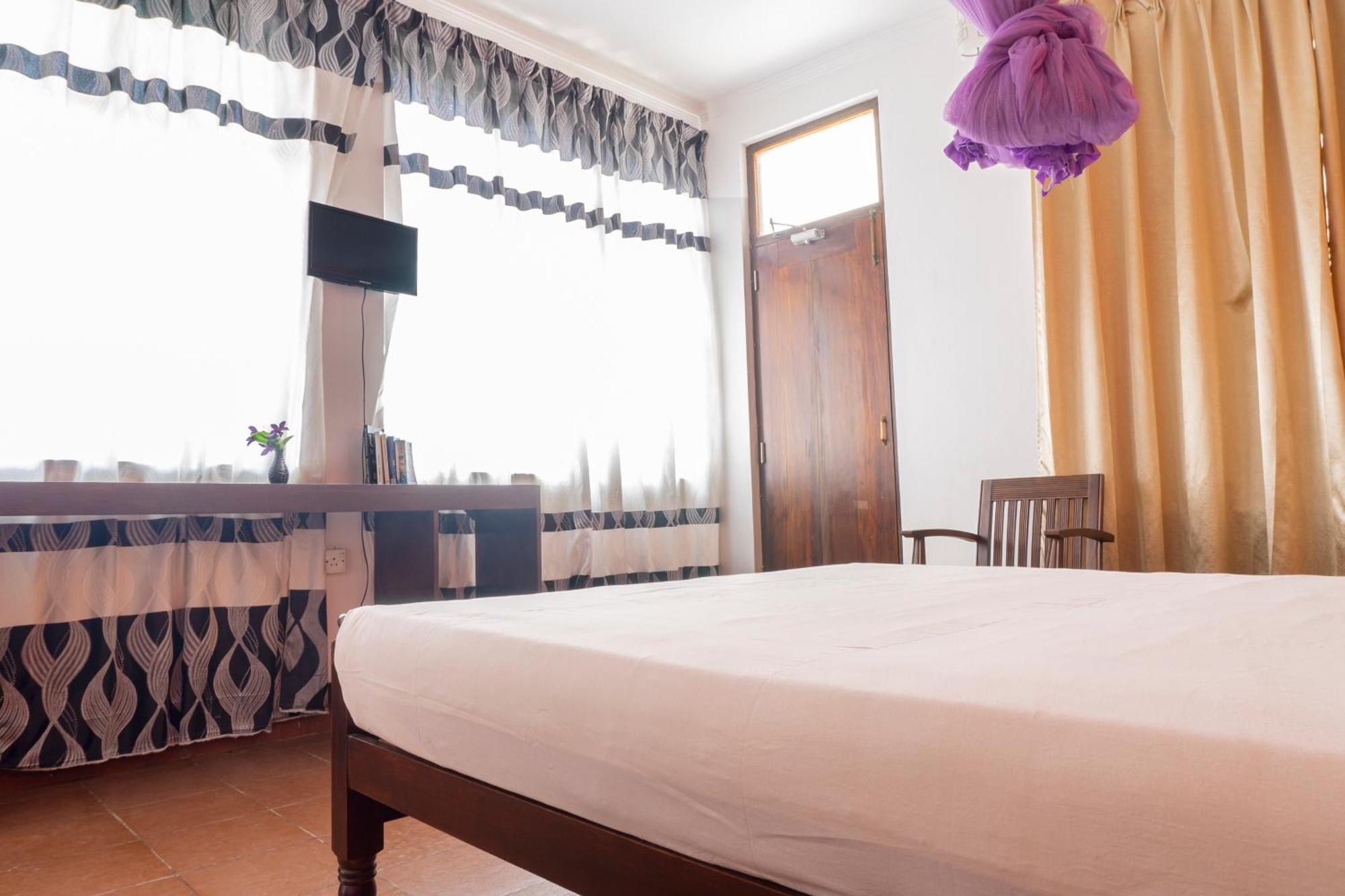 Blumarine Guest House Negombo Bagian luar foto