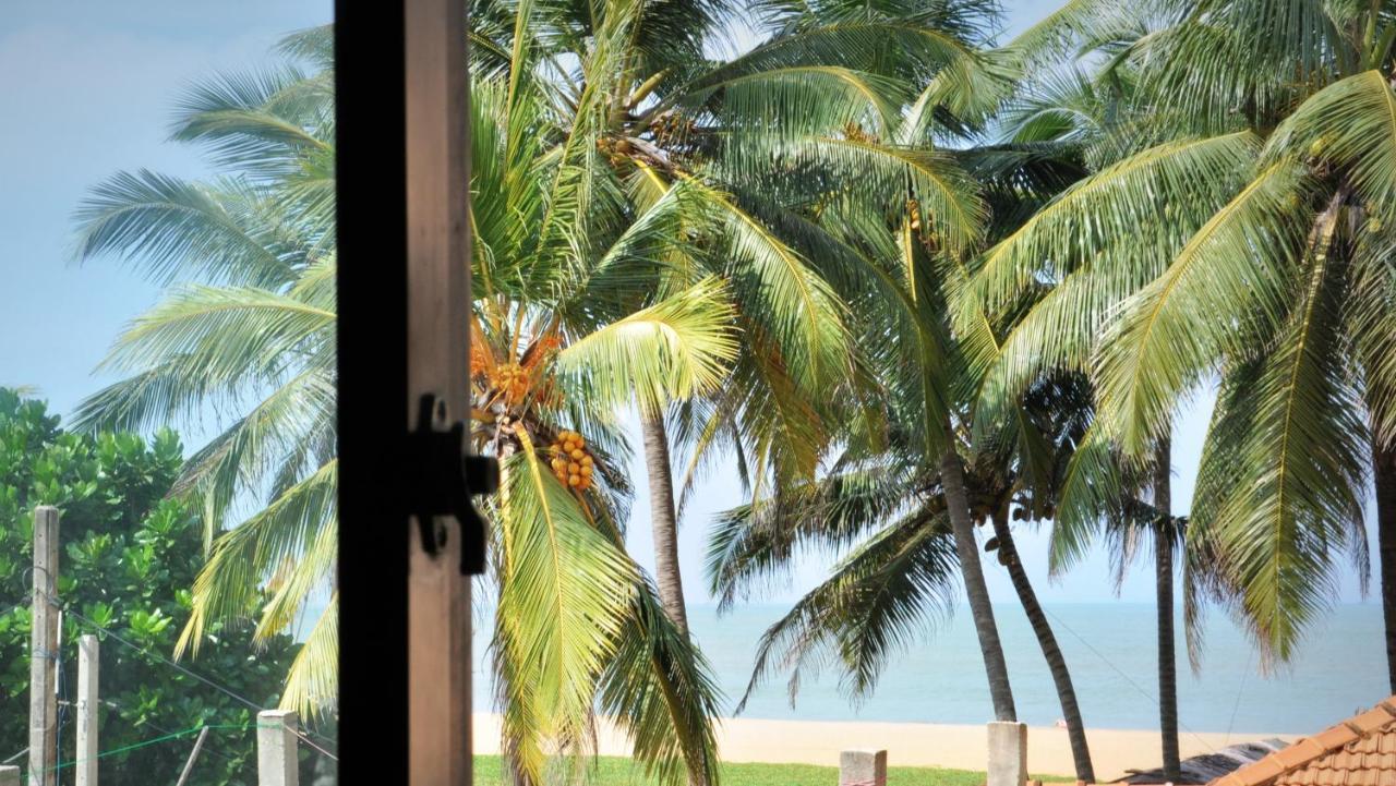 Blumarine Guest House Negombo Bagian luar foto